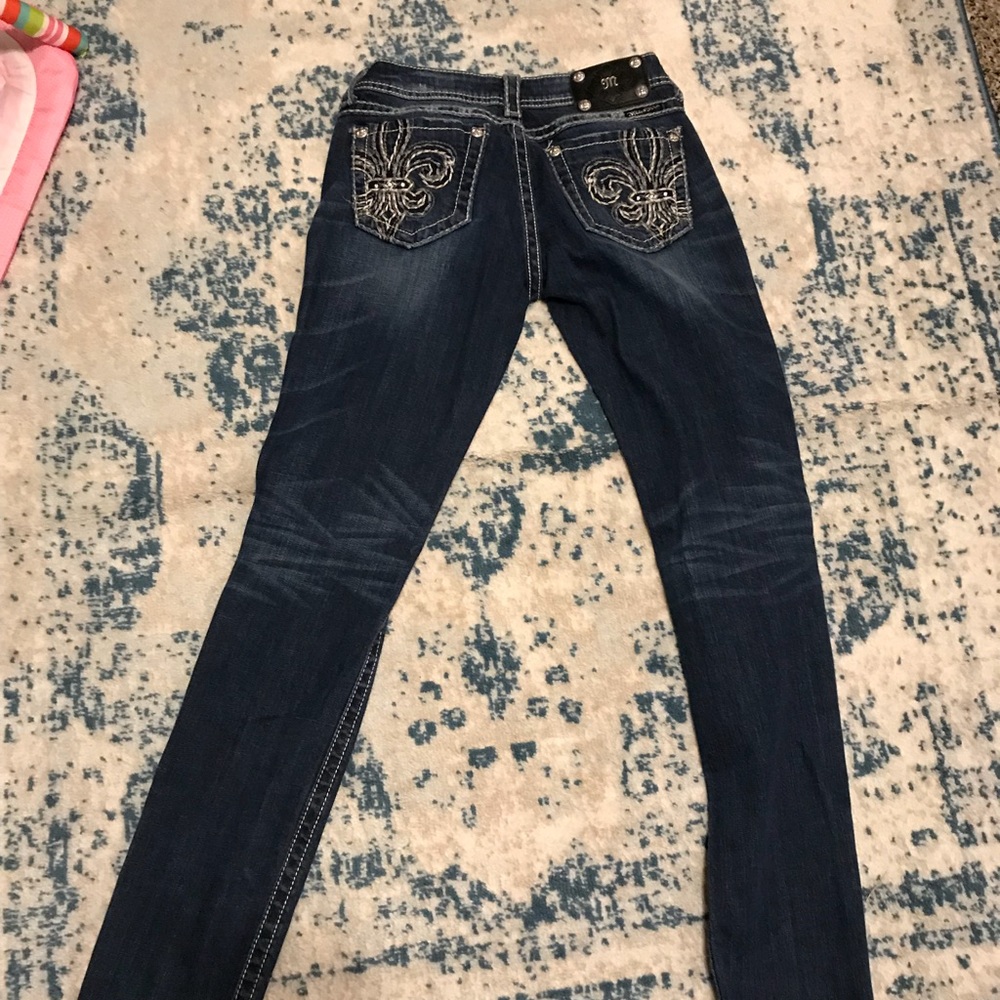 SOLD - Picture 2 of 4